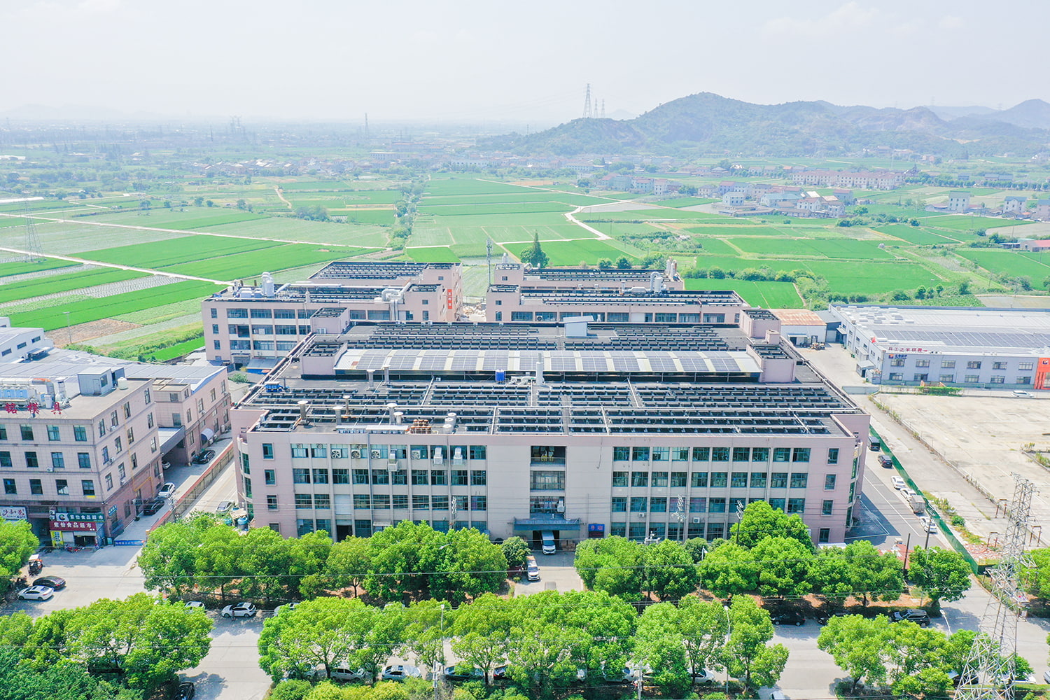 Panoramică din fabrică